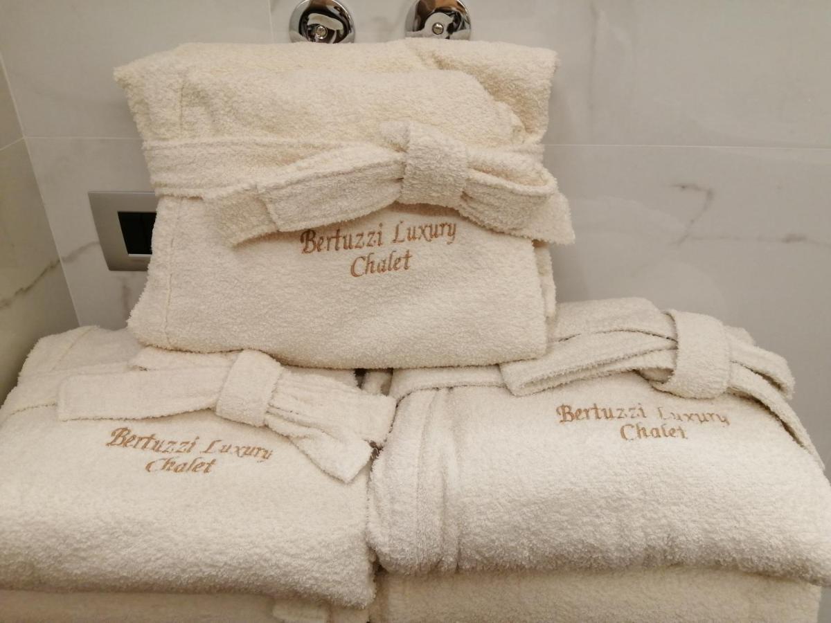 Bertuzzi Luxury Chalet Aprica Eksteriør billede