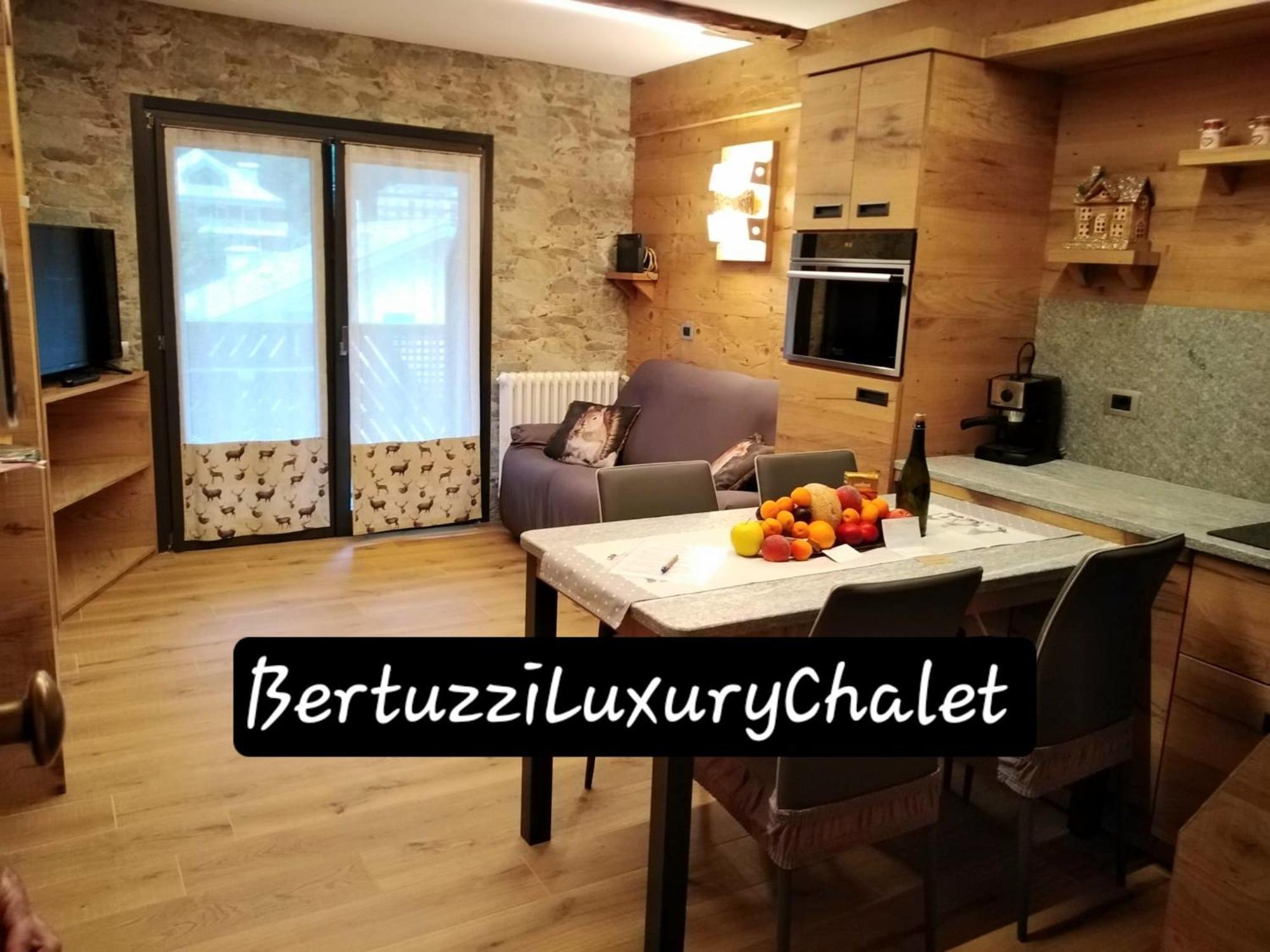 Bertuzzi Luxury Chalet Aprica Eksteriør billede