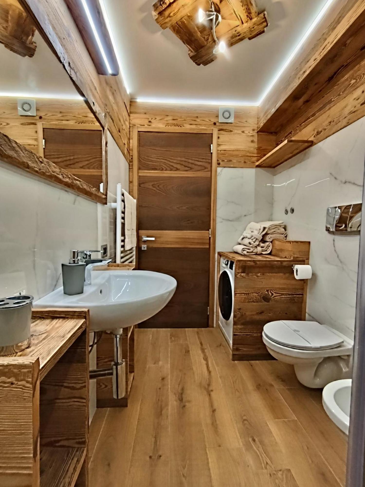 Bertuzzi Luxury Chalet Aprica Eksteriør billede
